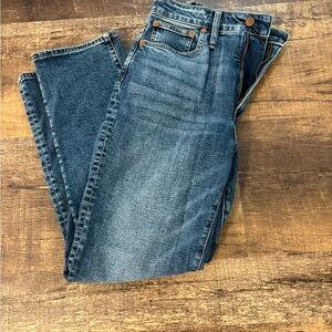 Madewell Straight-Leg Women's Jeans in Mid Blue Wash